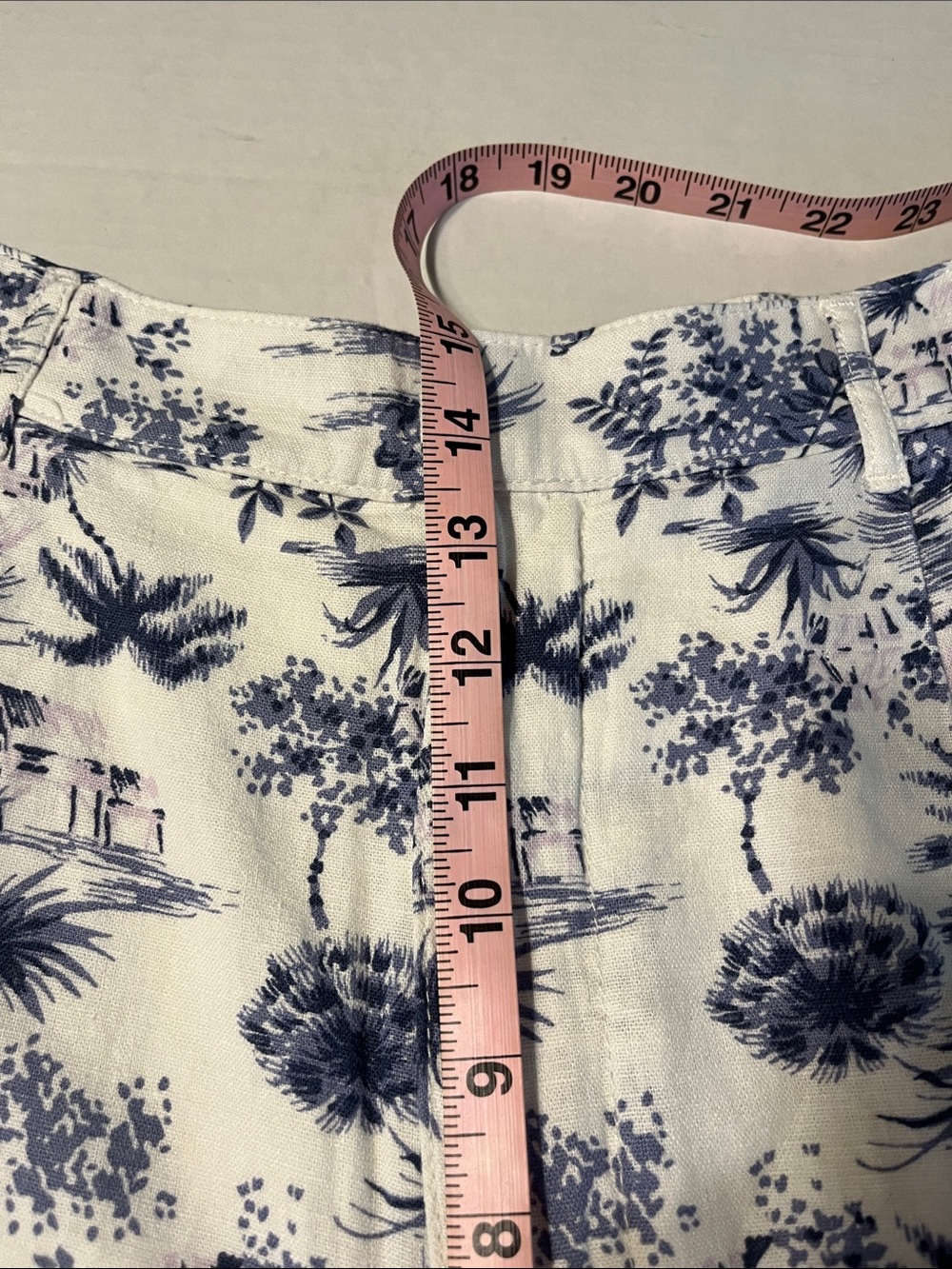 Abercrombie & Fitch Tropical Print High-Waist Bermuda Shorts - Navy White NWT L - Picture 9 of 12